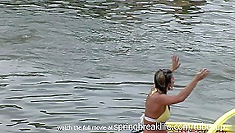 SpringBreakLife Video: 3 Girls In Hot Tub SpringBreakLife Video: 3 Girls In Hot Tub